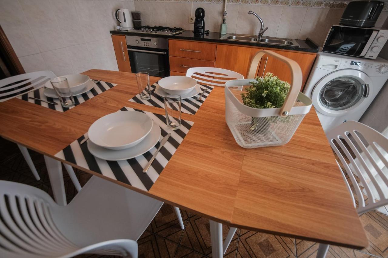 נאזרה Besugo'S House Rooms & Apartment מראה חיצוני תמונה