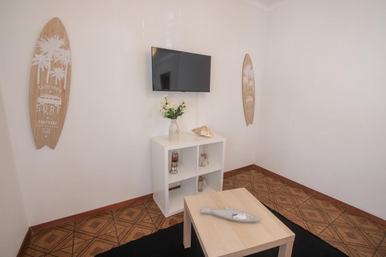 נאזרה Besugo'S House Rooms & Apartment מראה חיצוני תמונה