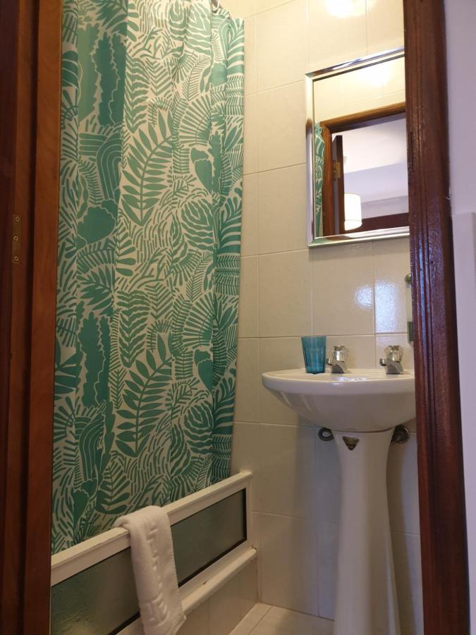 נאזרה Besugo'S House Rooms & Apartment מראה חיצוני תמונה