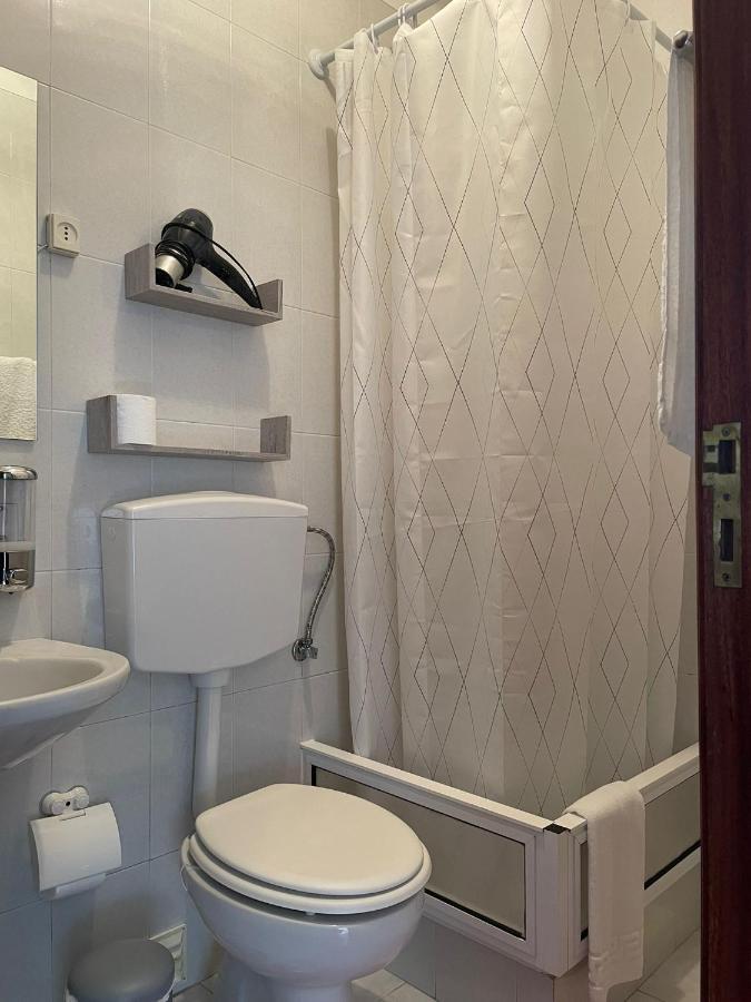נאזרה Besugo'S House Rooms & Apartment מראה חיצוני תמונה
