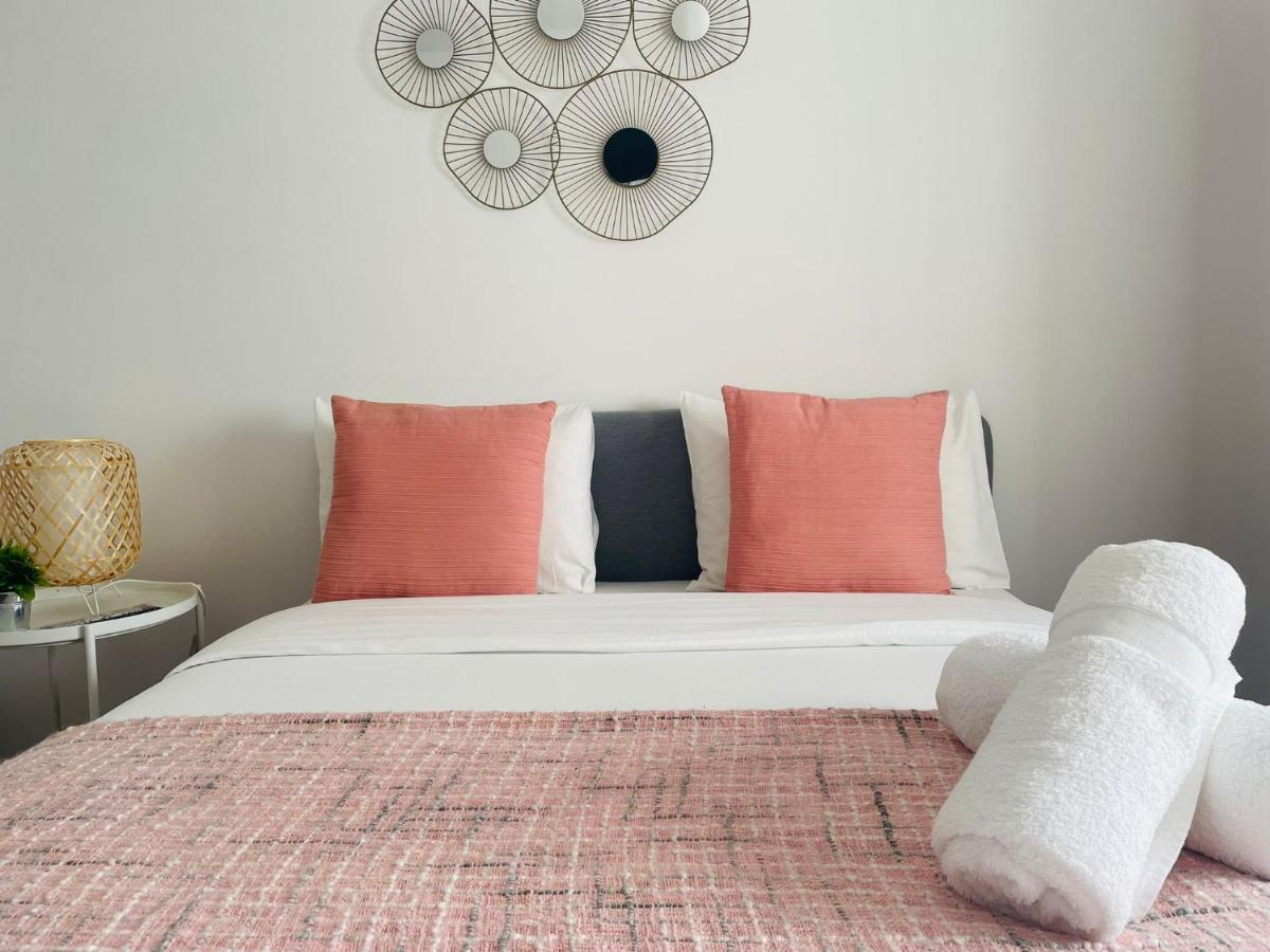 נאזרה Besugo'S House Rooms & Apartment מראה חיצוני תמונה